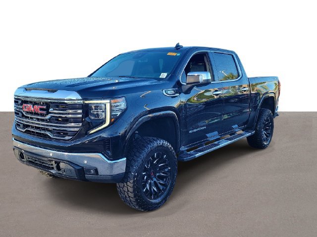 Used 2022 GMC Sierra 1500 SLT w/ SLT Premium Plus Package AWD/4WD image 2