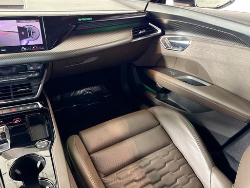 Used 2023 Audi RS e-tron GT w/ Carbon Performance Package image 21