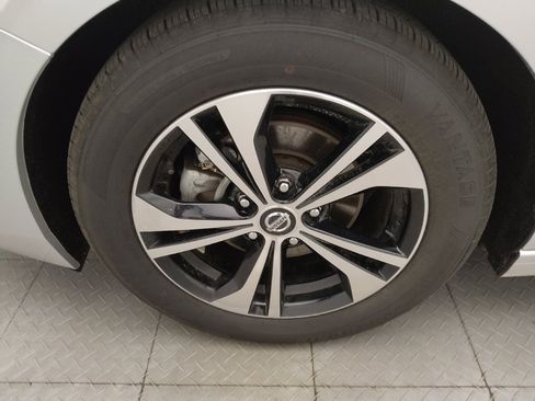 Used 2023 Nissan Sentra SV FWD image 31
