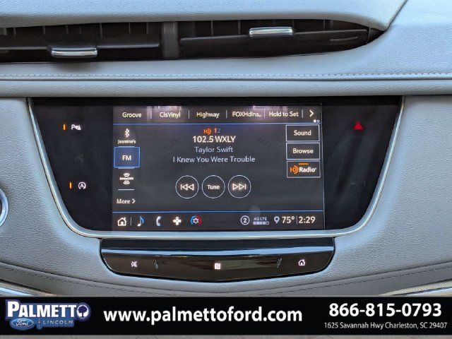 Used 2020 Cadillac XT5 Premium Luxury FWD image 17