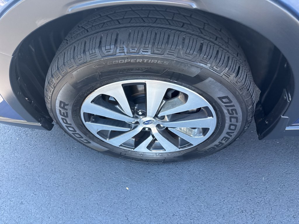 Used 2020 Subaru Outback Premium AWD/4WD image 36