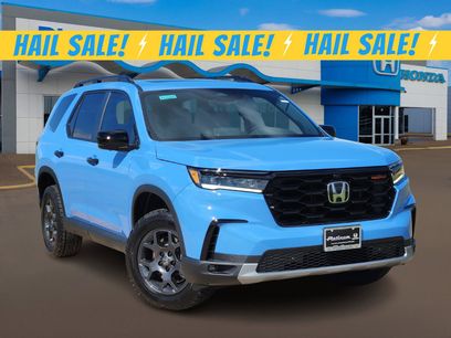 New 2025 Honda Pilot TrailSport