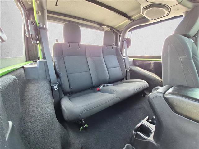 Used 2018 Jeep Wrangler Sport AWD/4WD image 15