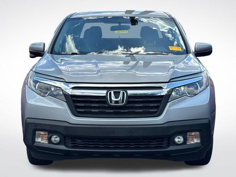 Used 2018 Honda Ridgeline RTL-T image 3