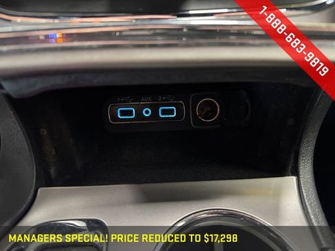 Used 2019 Jeep Grand Cherokee Laredo image 17