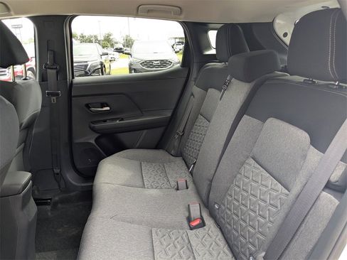 New 2026 Nissan Kicks SV image 13