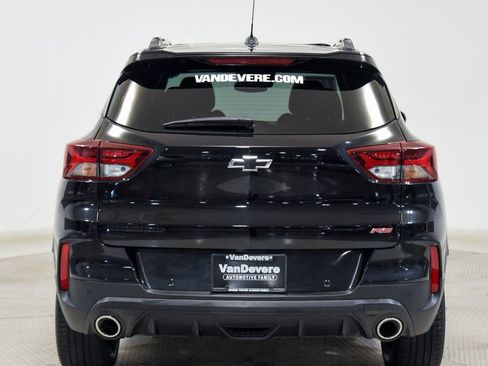 Used 2023 Chevrolet TrailBlazer RS w/ Sun and Liftgate Package image 10