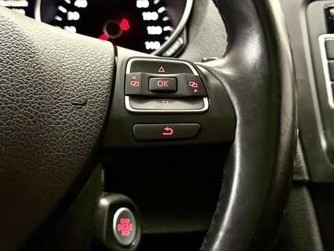 Used 2012 Volkswagen Jetta TDI FWD image 21