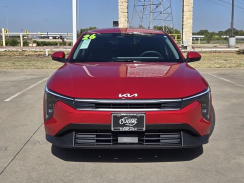 Used 2026 Kia K4 FWD image 2