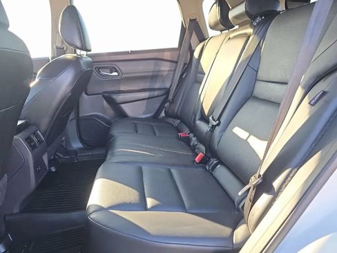 Used 2023 Nissan Rogue SV w/ SV Premium Package image 20