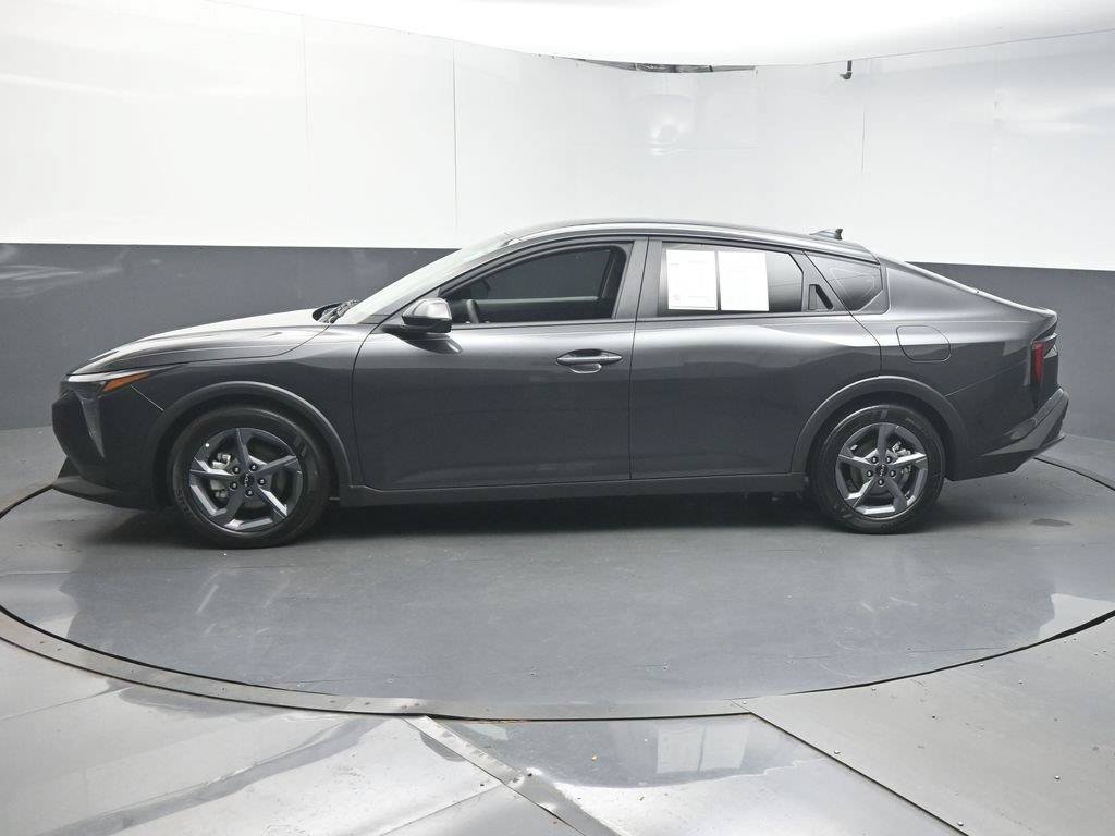 Used 2025 Kia K4 FWD image 5