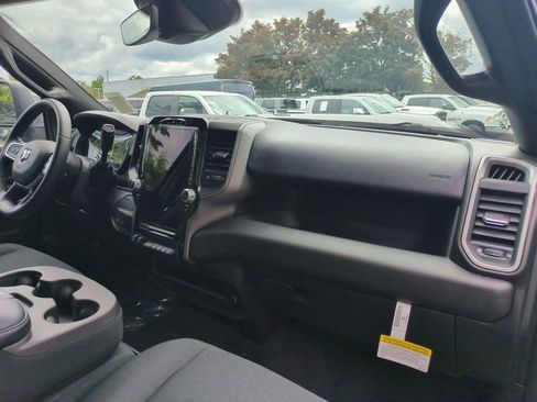 New 2026 RAM 2500 Tradesman AWD/4WD image 17