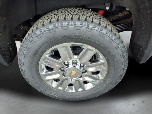 New 2026 Chevrolet Silverado 3500 High Country w/ High Country Premium Package AWD/4WD image 8