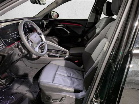 New 2025 Audi Q5 Premium Plus image 4