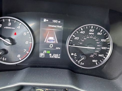 Used 2024 Subaru Outback Limited AWD/4WD image 10