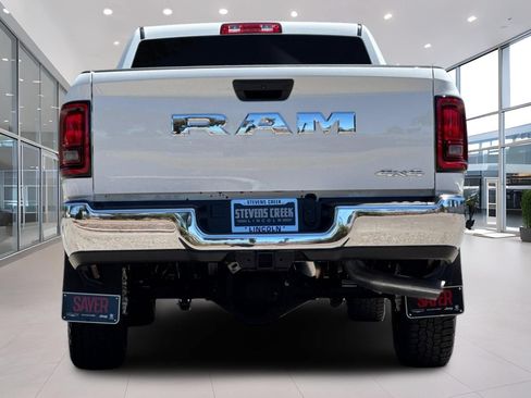 Used 2026 RAM 3500 Tradesman w/ Chrome Appearance Group A AWD/4WD image 5