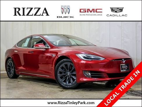 Used 2018 Tesla Model S 100D image 1