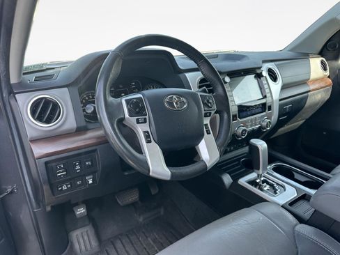 Used 2020 Toyota Tundra Limited w/ Limited Premium Package AWD/4WD image 11