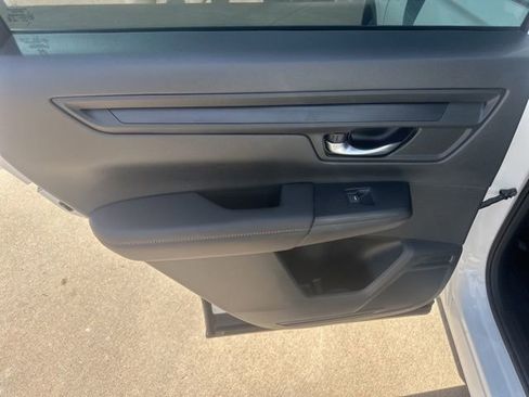 Used 2023 Honda CR-V Sport image 25