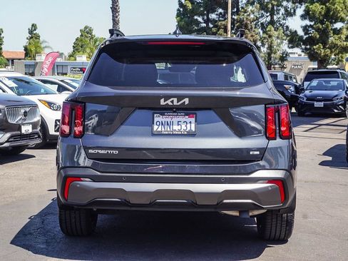 Certified 2024 Kia Sorento X-Line EX AWD/4WD image 6
