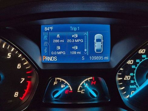 Used 2015 Ford Escape SE FWD image 13