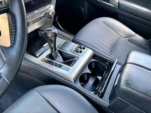 Used 2019 Lexus GX 460 w/ Navigation Package AWD/4WD image 14
