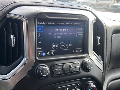 Used 2020 Chevrolet Silverado 1500 LT w/ Trailering Package AWD/4WD image 12