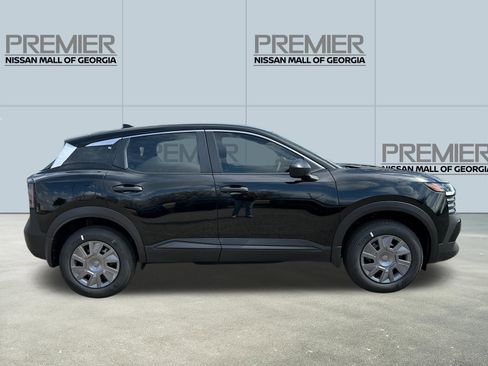 New 2026 Nissan Kicks S FWD image 4