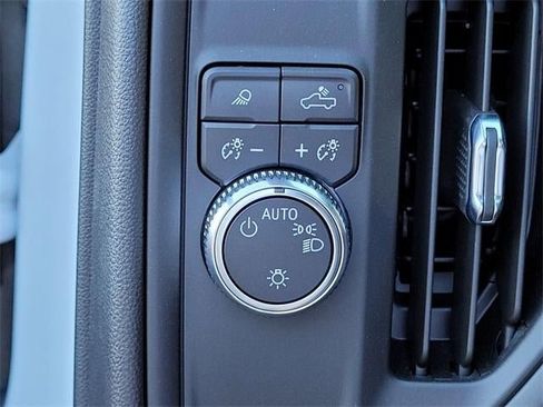 New 2024 GMC Sierra 2500 Pro w/ Convenience Package image 25