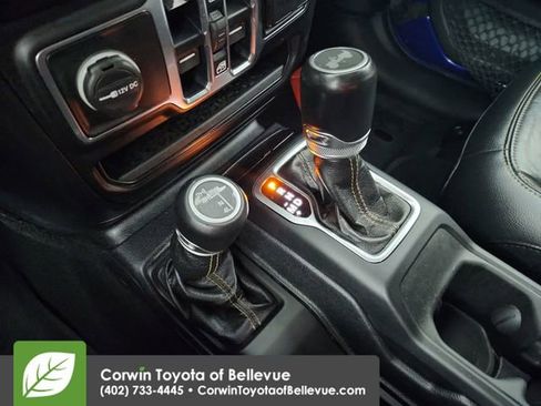 Used 2020 Jeep Wrangler Unlimited Sahara image 29