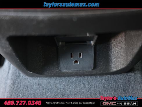 Used 2024 Chevrolet Colorado ZR2 w/ ZR2 Convenience Package III AWD/4WD image 40