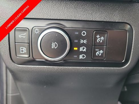 Used 2025 Ford Escape SE FWD image 24