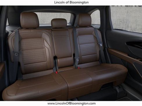 New 2026 Lincoln Nautilus Reserve image 14