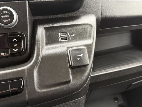 Used 2025 RAM ProMaster 2500 w/ Convenience Group FWD image 33