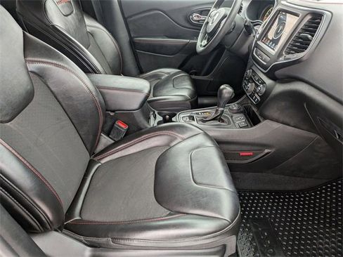 Certified 2021 Jeep Cherokee Trailhawk w/ Trailer Tow Group image 29