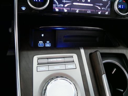 Used 2023 Genesis GV80 2.5T w/ Prestige Package image 29