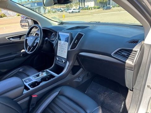 Used 2023 Ford Edge SEL image 21