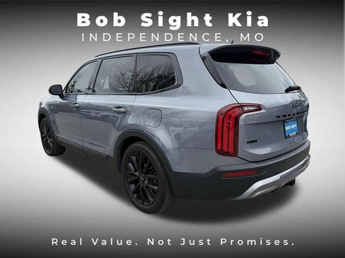 Certified 2022 Kia Telluride SX w/ SX Prestige Package image 9