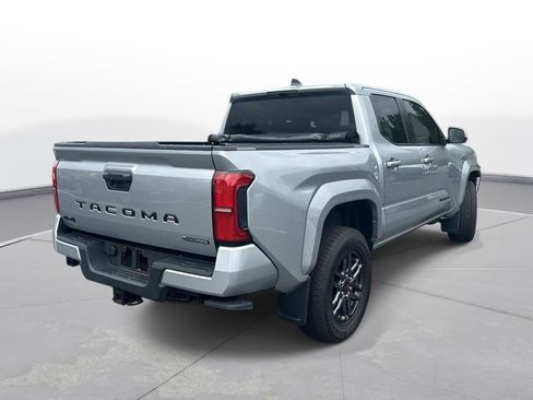 Used 2024 Toyota Tacoma TRD Sport AWD/4WD image 6
