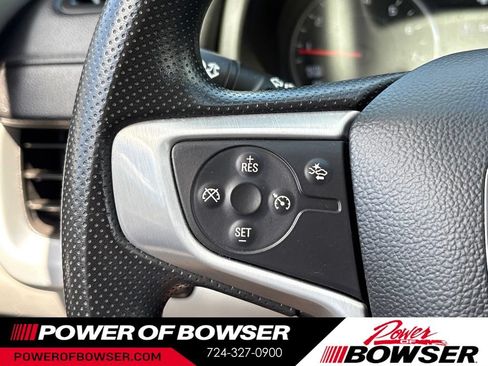 Used 2022 GMC Terrain SLE w/ LPO, Floor Liner Package AWD/4WD image 20