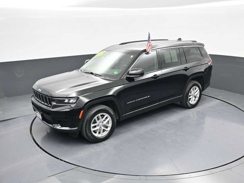 Used 2023 Jeep Grand Cherokee L Laredo image 37