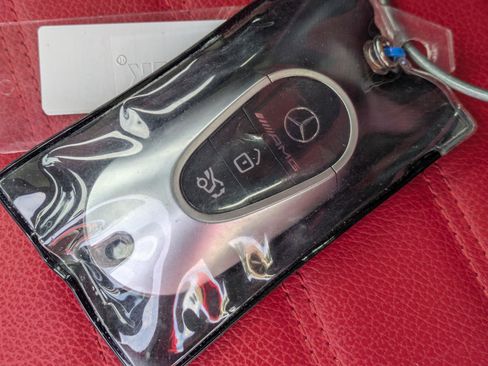 Certified 2024 Mercedes-Benz GLC 43 AMG 4MATIC image 37