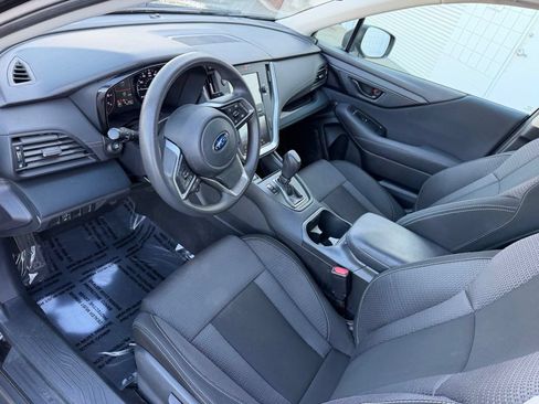 Used 2022 Subaru Outback AWD/4WD image 2