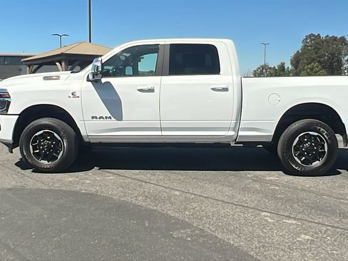 New 2025 RAM 2500 Laramie image 6