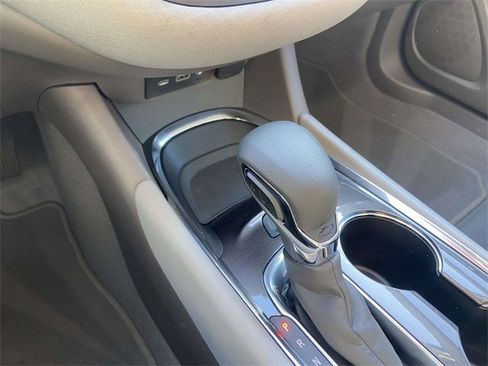 Used 2022 Chevrolet Malibu LS w/ Driver Confidence Package II image 26