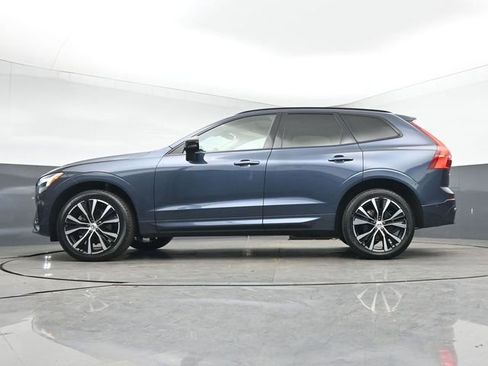 Used 2023 Volvo XC60 B5 Plus w/ Climate Package image 39