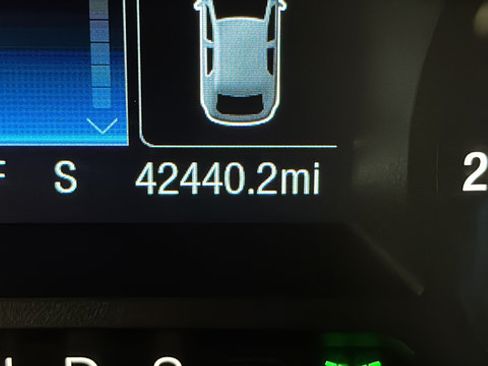 Used 2017 Ford Fusion SE FWD image 10