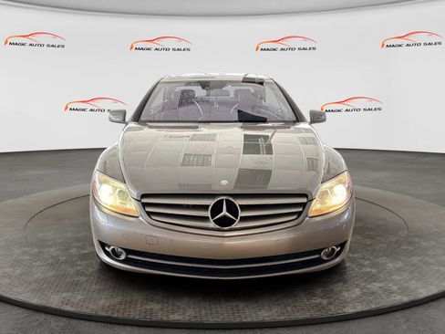 Used 2010 Mercedes-Benz CL 550 4MATIC image 3