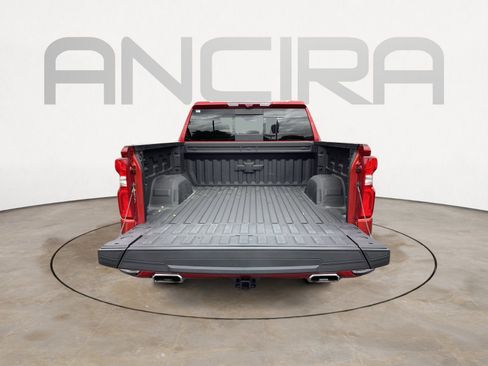 Used 2025 Chevrolet Silverado 1500 High Country image 14