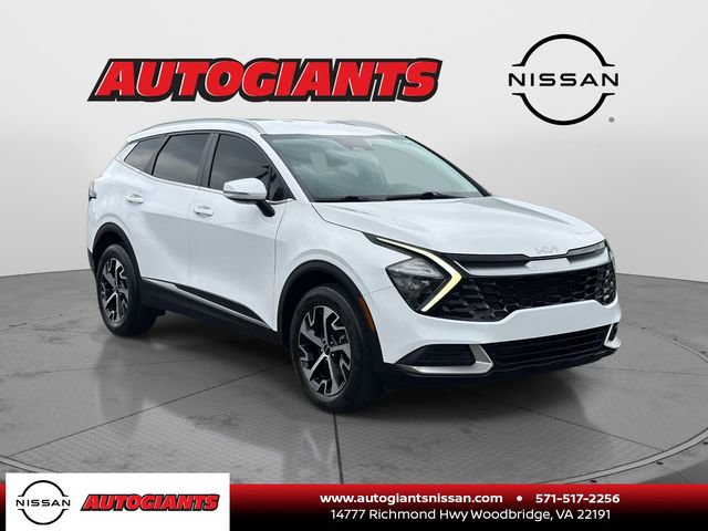 Used 2023 Kia Sportage EX AWD/4WD image 1